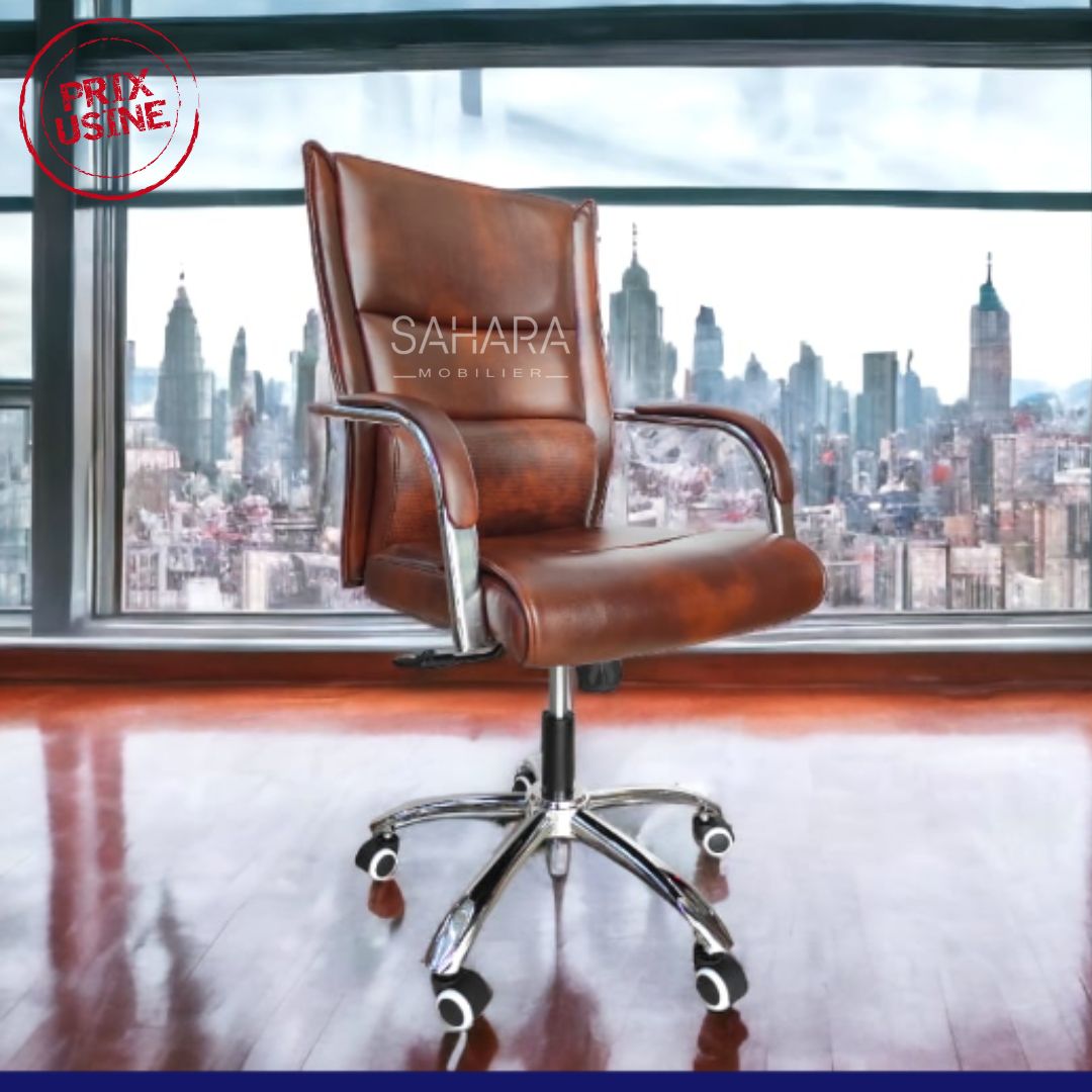 fauteuil de bureau en simili cuir marron sur 5 branches, accoudoirs fixé sur le dossier et l'assise